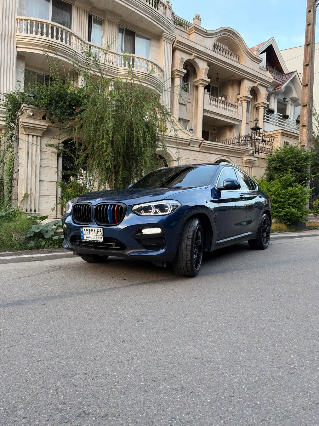 Bmw X4|خودرو سواری و وانت|لاهیجان, انقلاب|دیوار