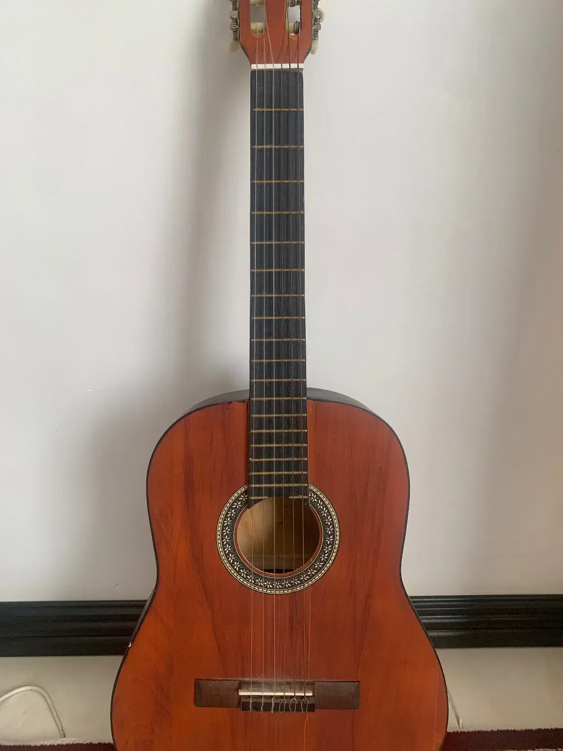 گیتار|گیتار، بیس، امپلیفایر|گرگان, |دیوار