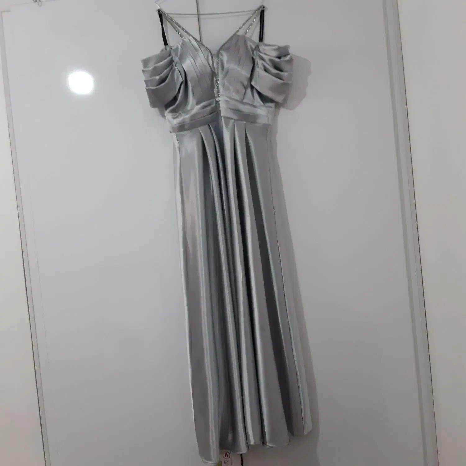 لباس مجلسی|لباس|بهار, |دیوار