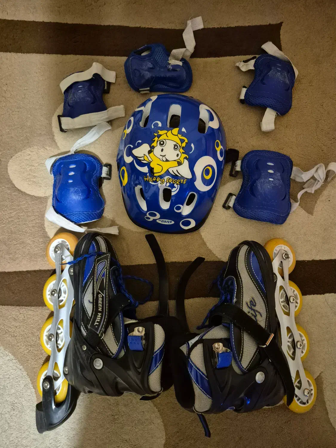 کفش اسکیت سایز ۳۵ تا ۳۸|دوچرخه، اسکیت، اسکوتر|تهران, دریان‌نو|دیوار