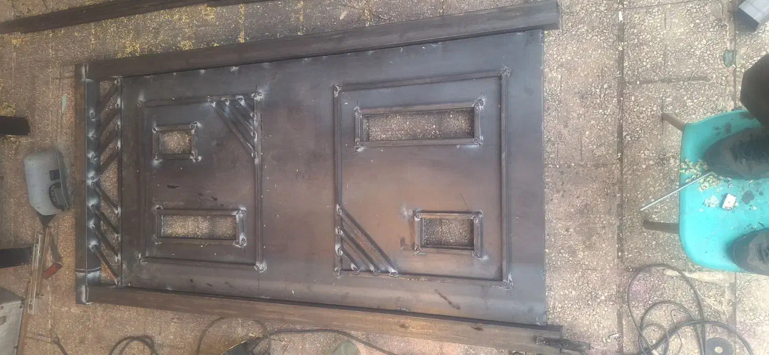 ساخت در ،پنجره و نرده، خدمات جوشکاری سیار،آهنگری|خدمات پیشه و مهارت|هشتگرد, شهرک صنعتی هشتگرد|دیوار