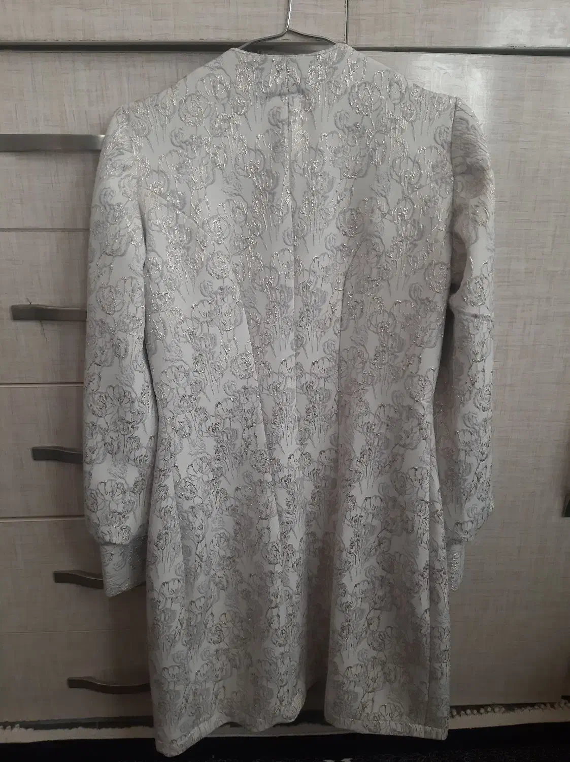 مانتو و شال لبه مرواریدی|لباس|زنجان, |دیوار