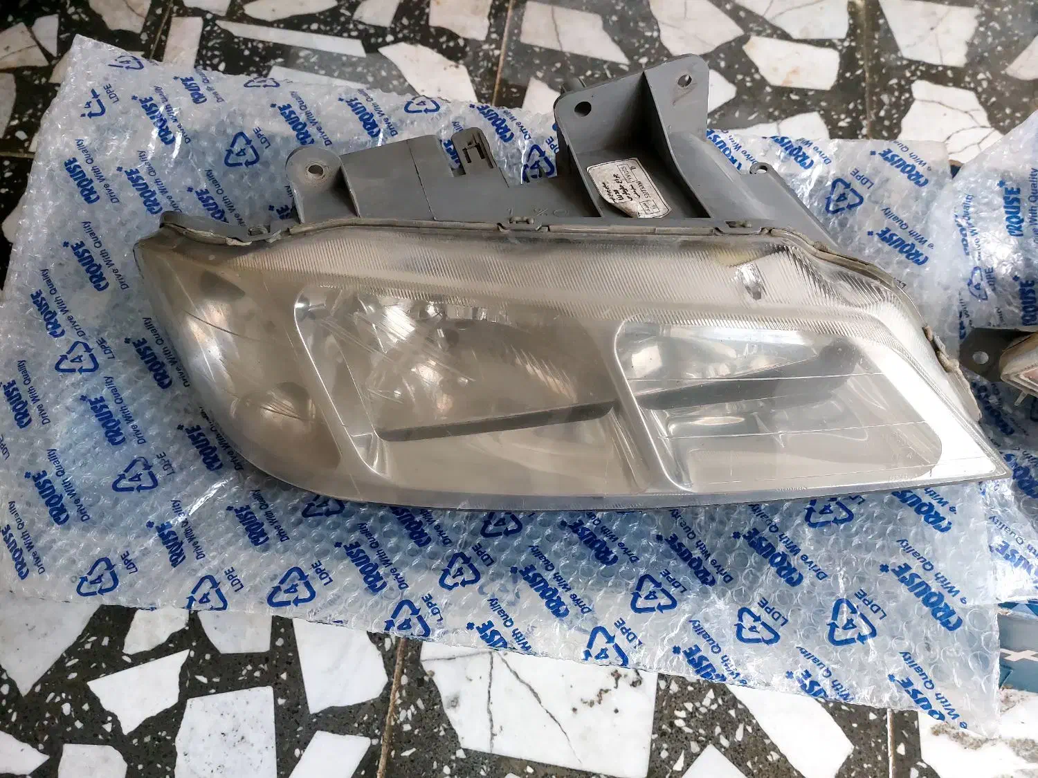 یک جفت چراغ جلوی پارس|قطعات یدکی و لوازم جانبی|قائمشهر, |دیوار