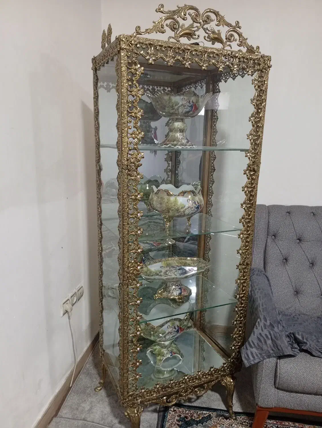 بوفه|بوفه، ویترین، کنسول|رشت, کوی فکوری|دیوار