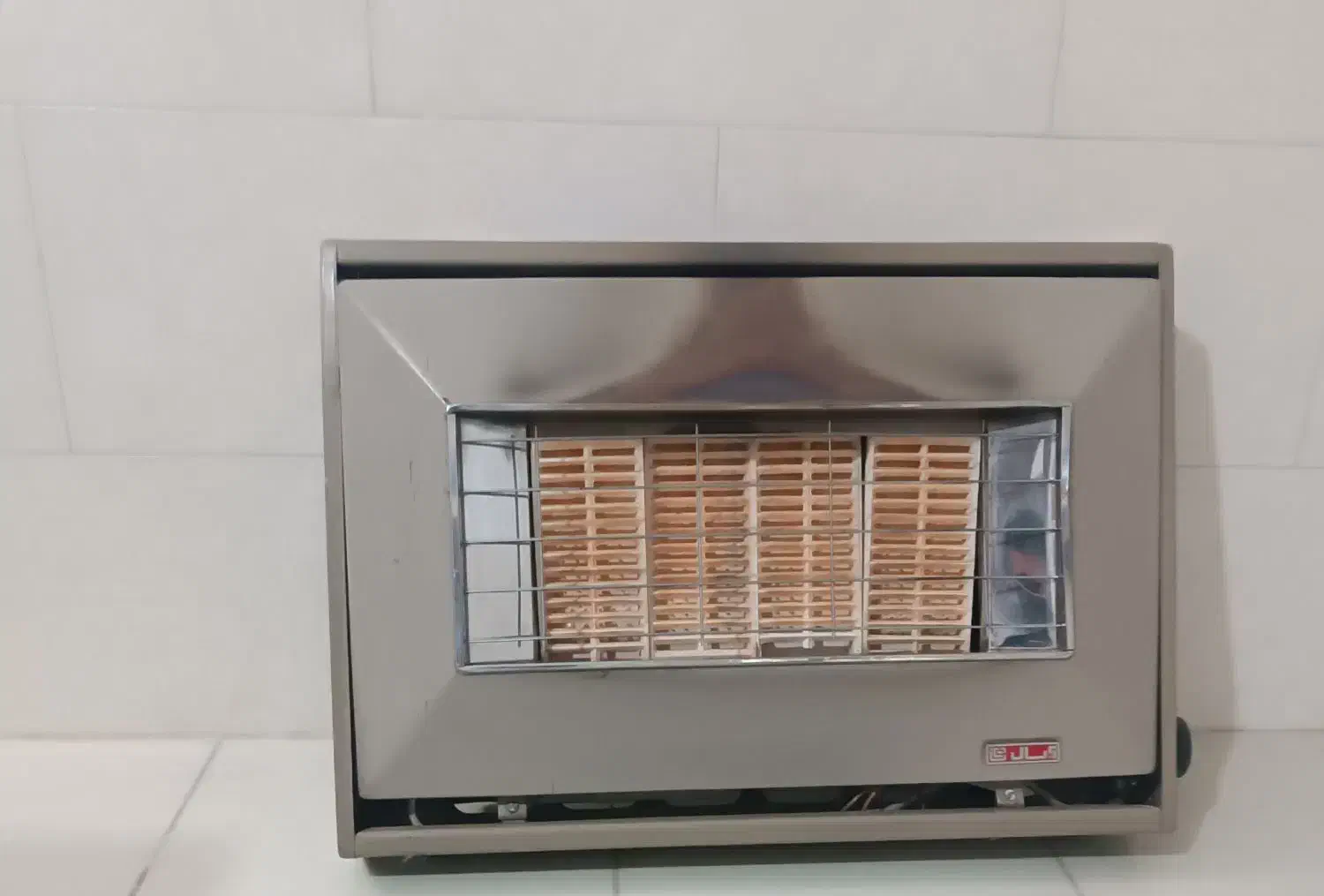 بخاری دیواری آبسال|بخاری، هیتر، شومینه|شیراز, دست خضر|دیوار