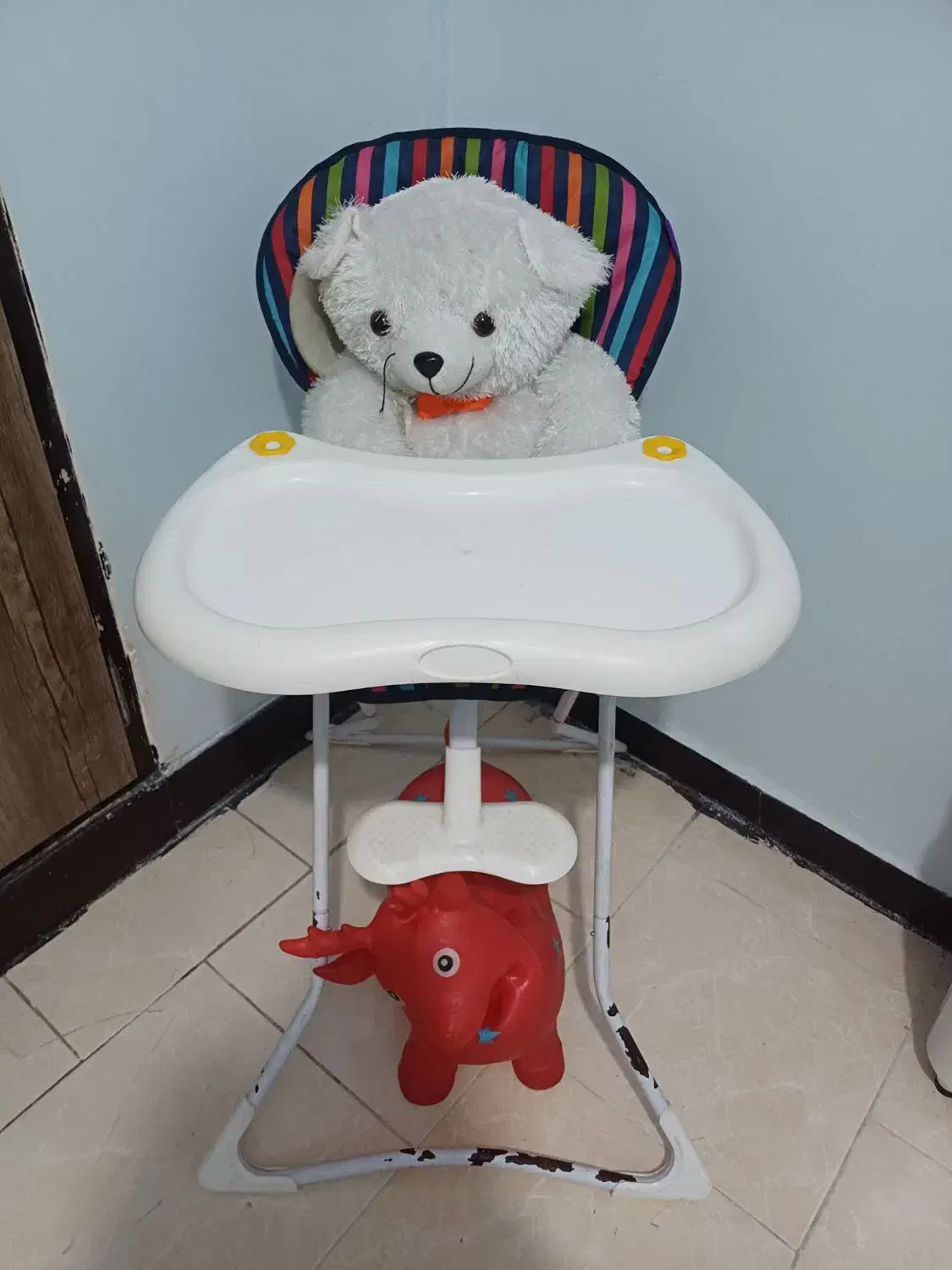 فروشی|میز و صندلی غذاخوری|الیگودرز, |دیوار