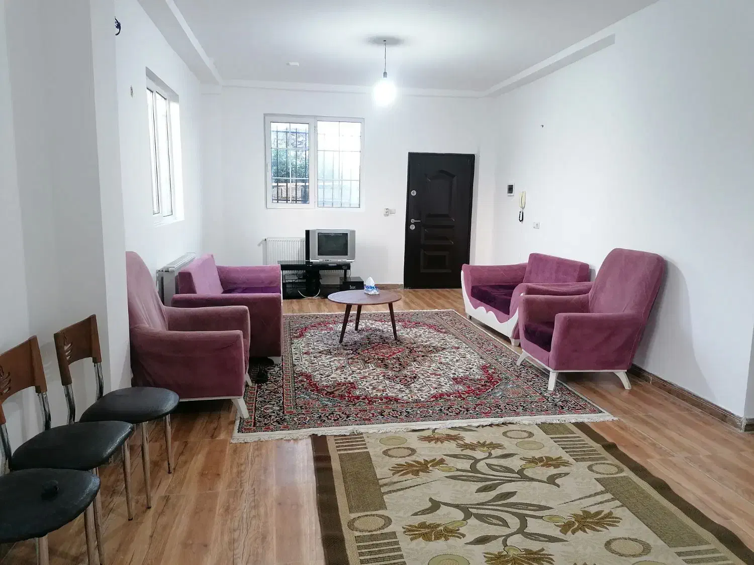 اجاره سویت 80متری شبانه نزدیک روخانه ومنظره زیبا|اجارهٔ کوتاه‌مدت آپارتمان و سوئیت|کلاچای, |دیوار