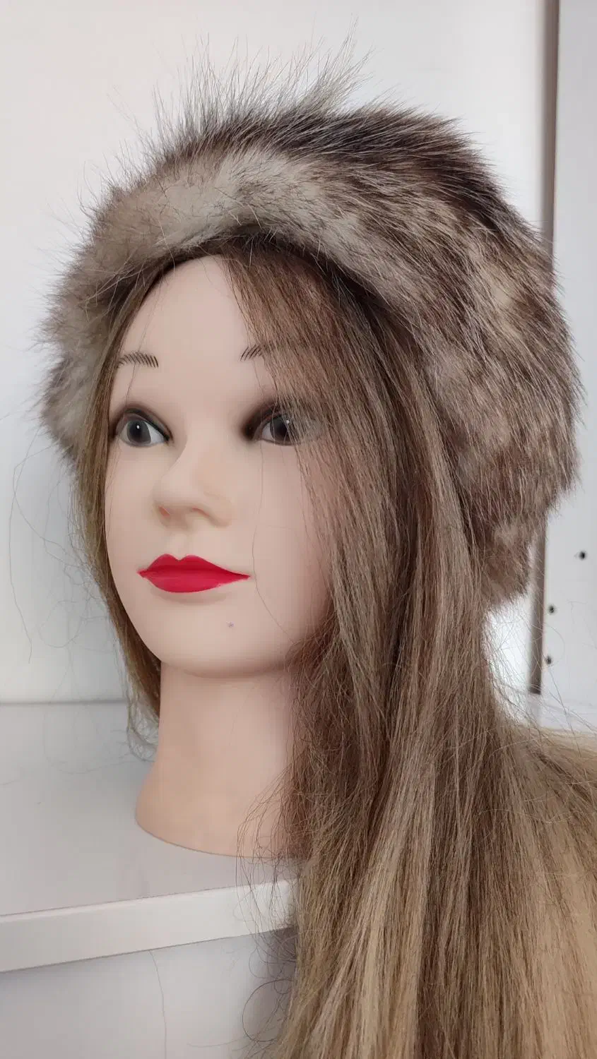 کلاه طبیعی|لباس|مهاباد (آذربایجان غربی), |دیوار