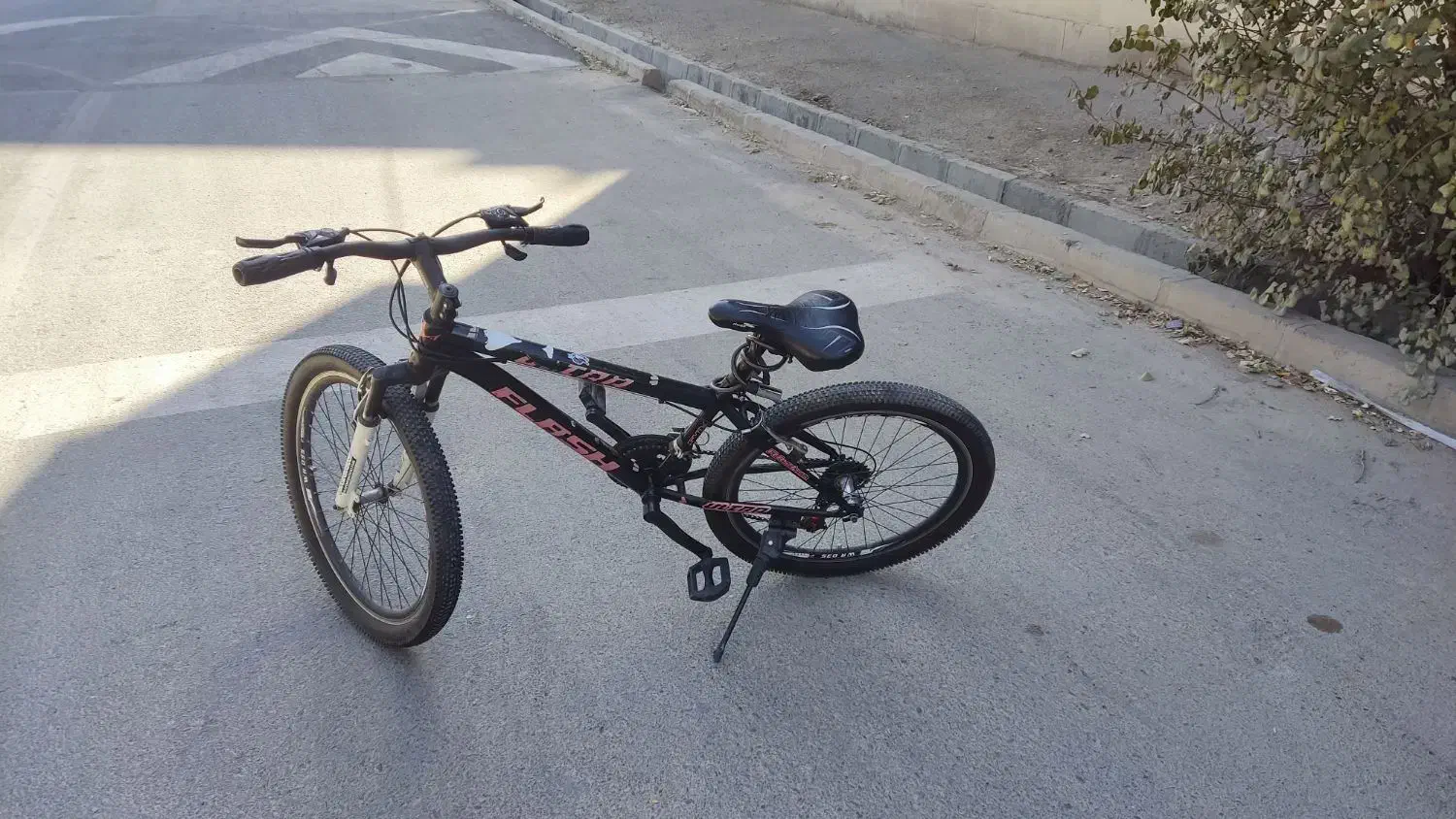 فروش دوچرخه ۲۴|دوچرخه، اسکیت، اسکوتر|ری, فیروزآبادی|دیوار