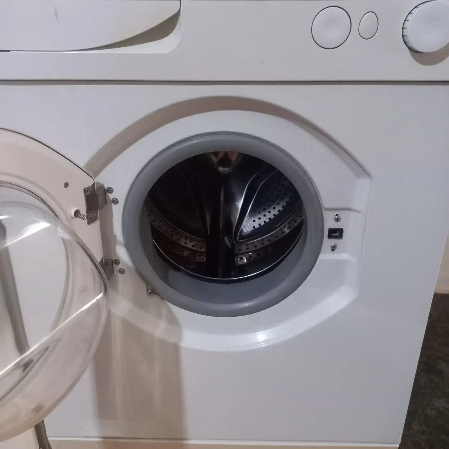 لباسشویی|ماشین لباسشویی و خشک‌کن لباس|نقده, |دیوار