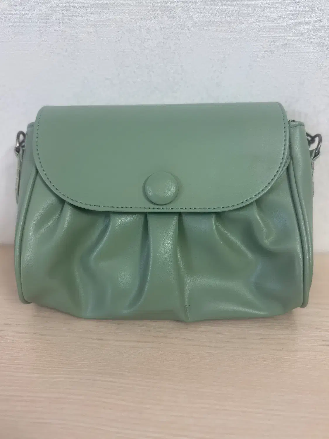 کیف|کیف، کفش، کمربند|اردبیل, |دیوار