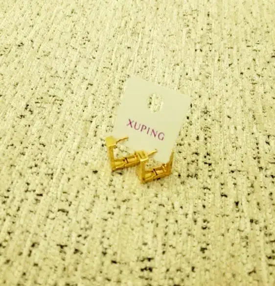 گوشواره مربعی سایز متوسط مارک ژوپینگ|بدلیجات|تهران, صد دستگاه|دیوار