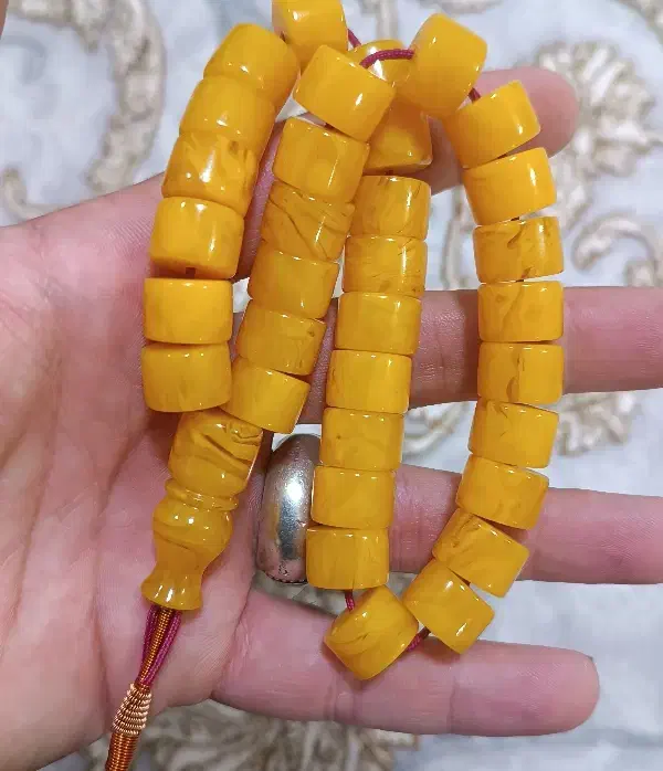 تسبیح کهربا خامه عسلی ۳۳ عددی سایز ۱۳ میل|زیورآلات و اکسسوری|سرپل ذهاب, |دیوار