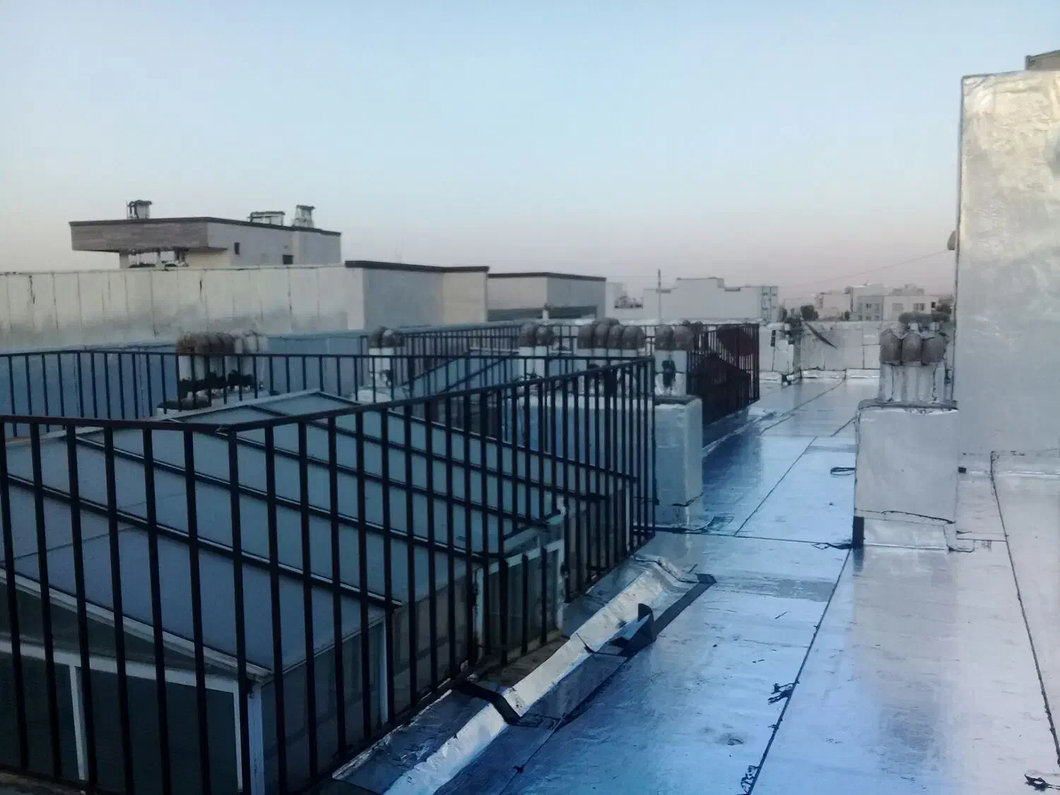 نصب ایزوگام وقیر گونی|خدمات پیشه و مهارت|لالجین, |دیوار