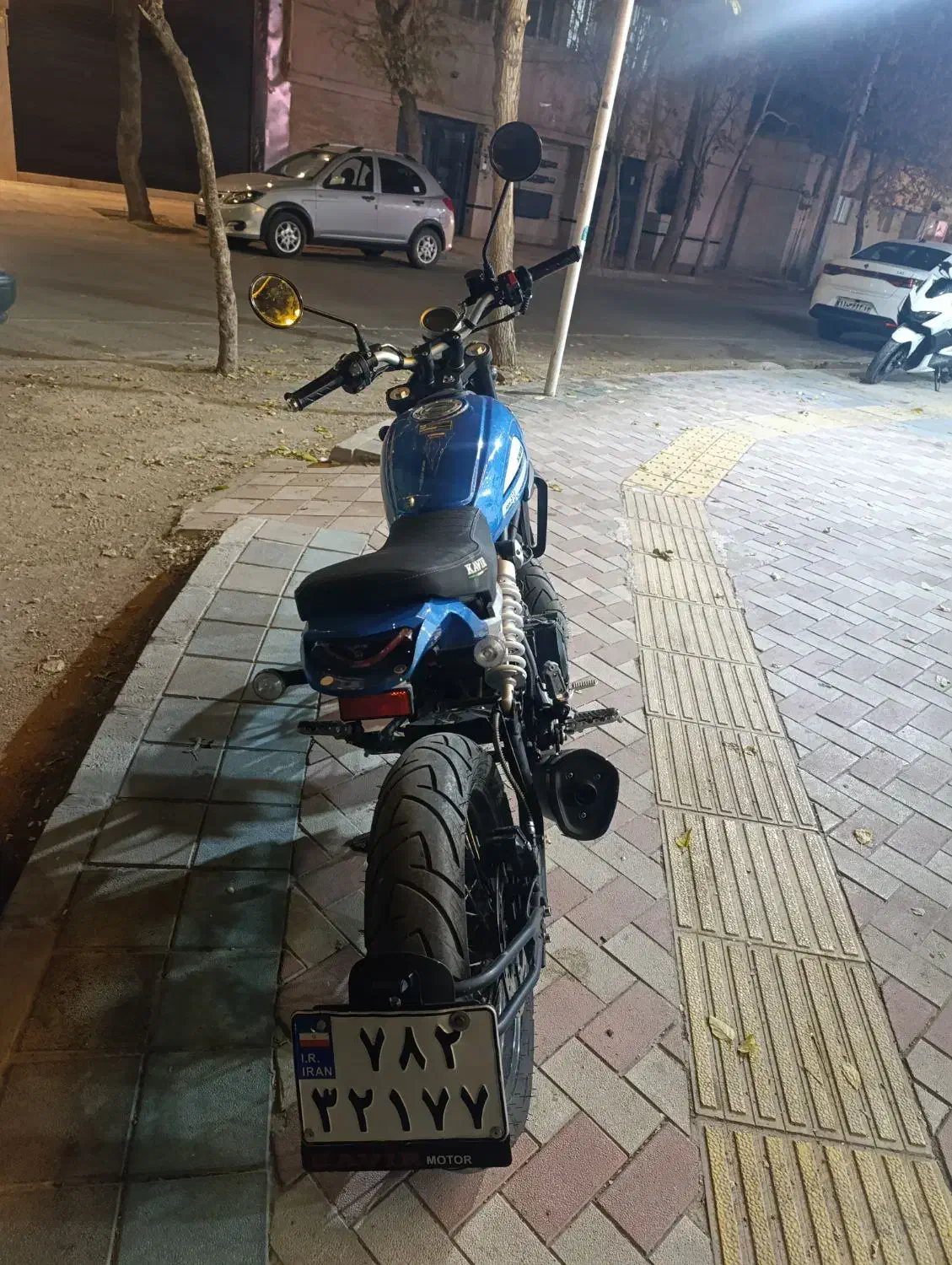 موتور مدل402 کم کار هزارتا کار|موتورسیکلت|بجنورد, |دیوار