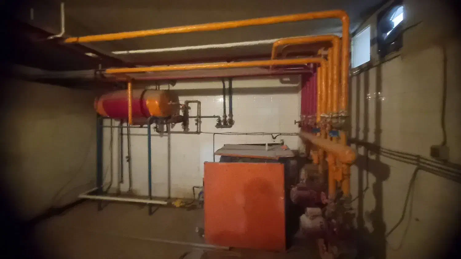 جوشکاری سیار|خدمات پیشه و مهارت|صحنه, |دیوار