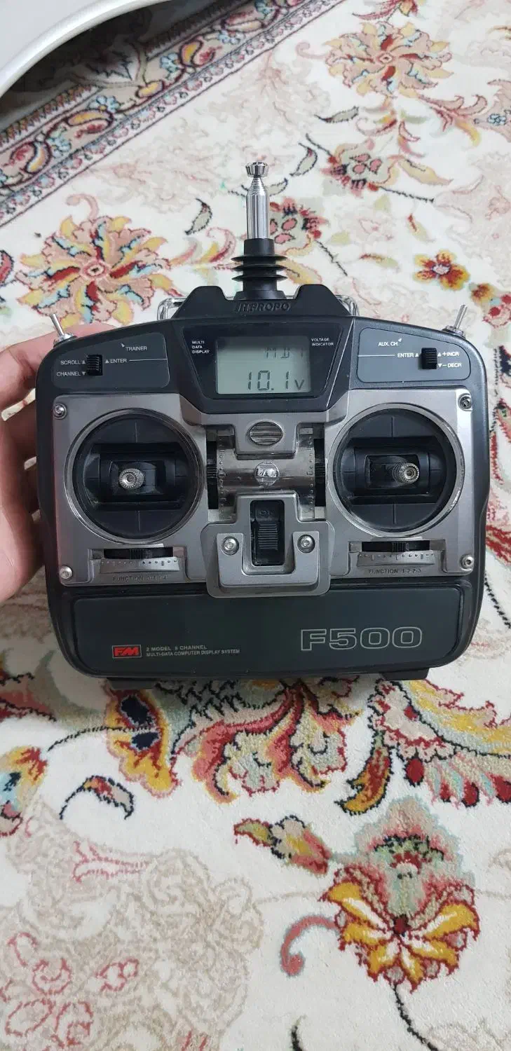 رادیو کنترل ۴ کانال|اسباب‌بازی بچه|قم, شهرک فاطمیه|دیوار