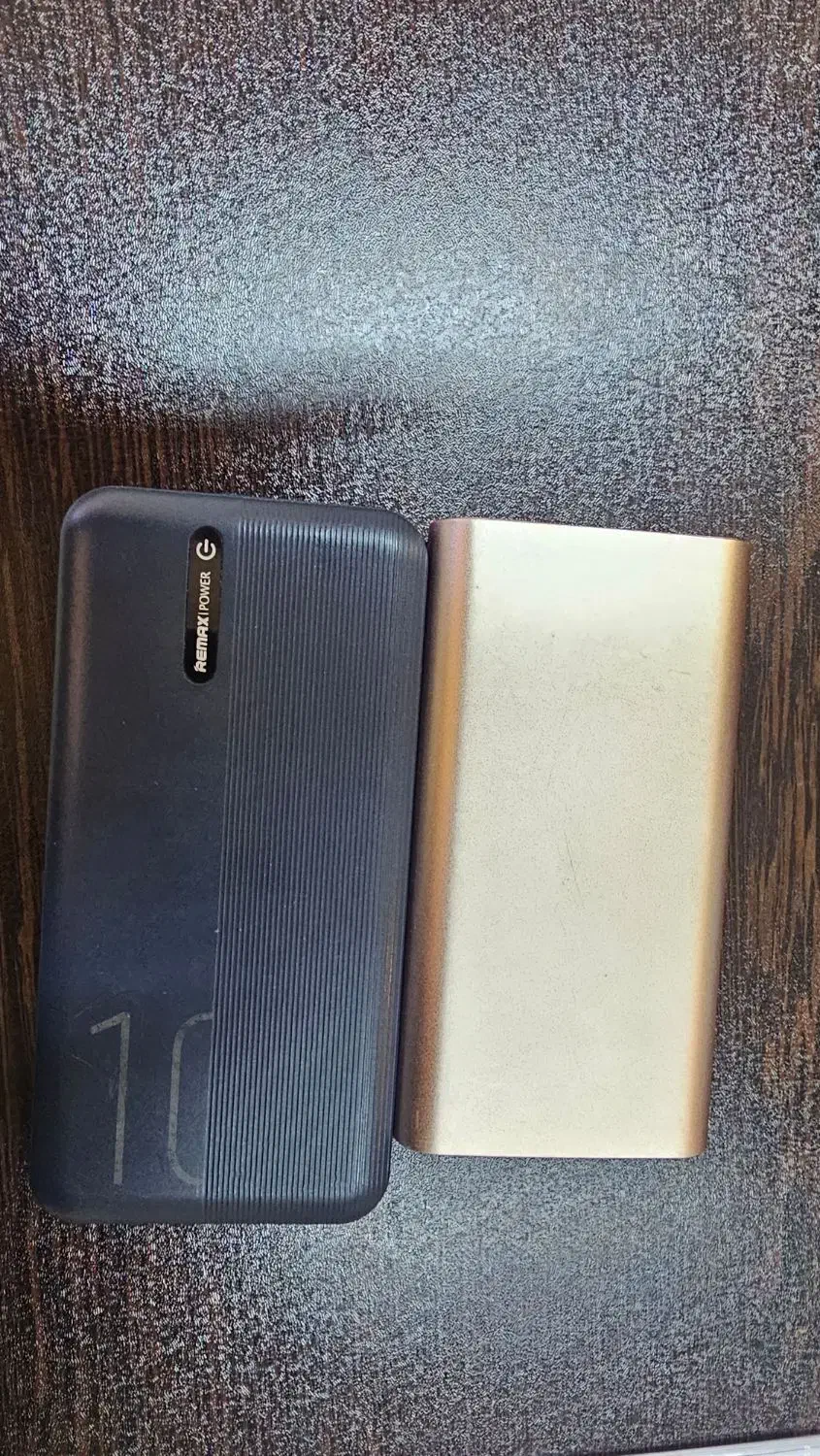 ۲ عدد پاور بانک ۱۰ هزار ریمکس|لوازم جانبی موبایل و تبلت|سنندج, |دیوار
