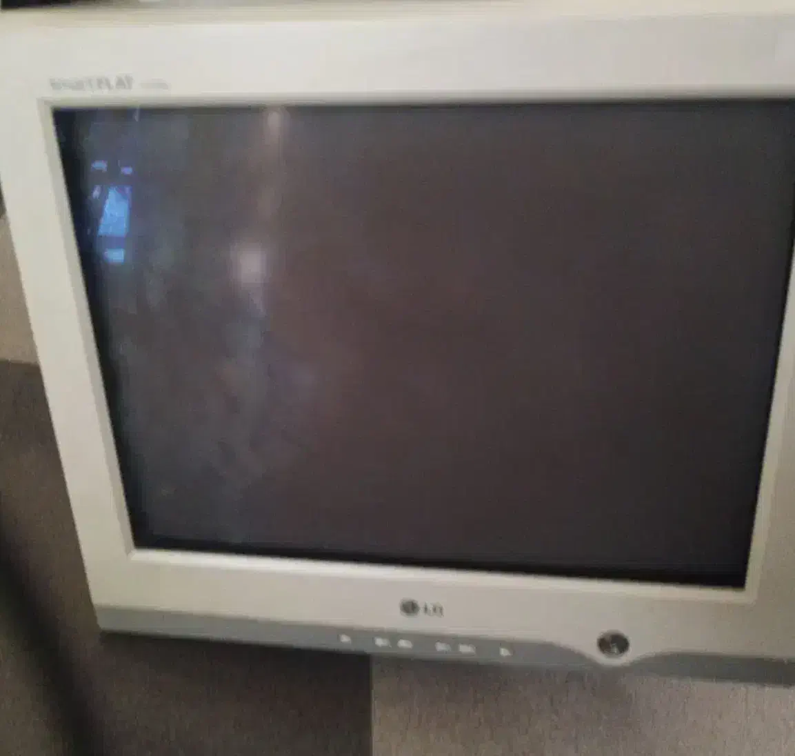 مانیتور LG سری لبخند|رایانه رومیزی|تهران, امامت|دیوار