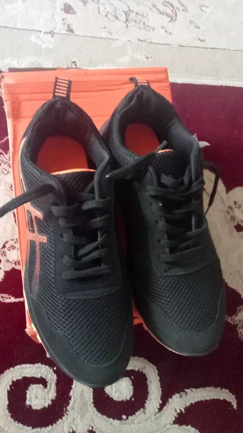 کفش سبک و راحت سایز 41|کیف، کفش، کمربند|شیراز, شریف‌آباد|دیوار