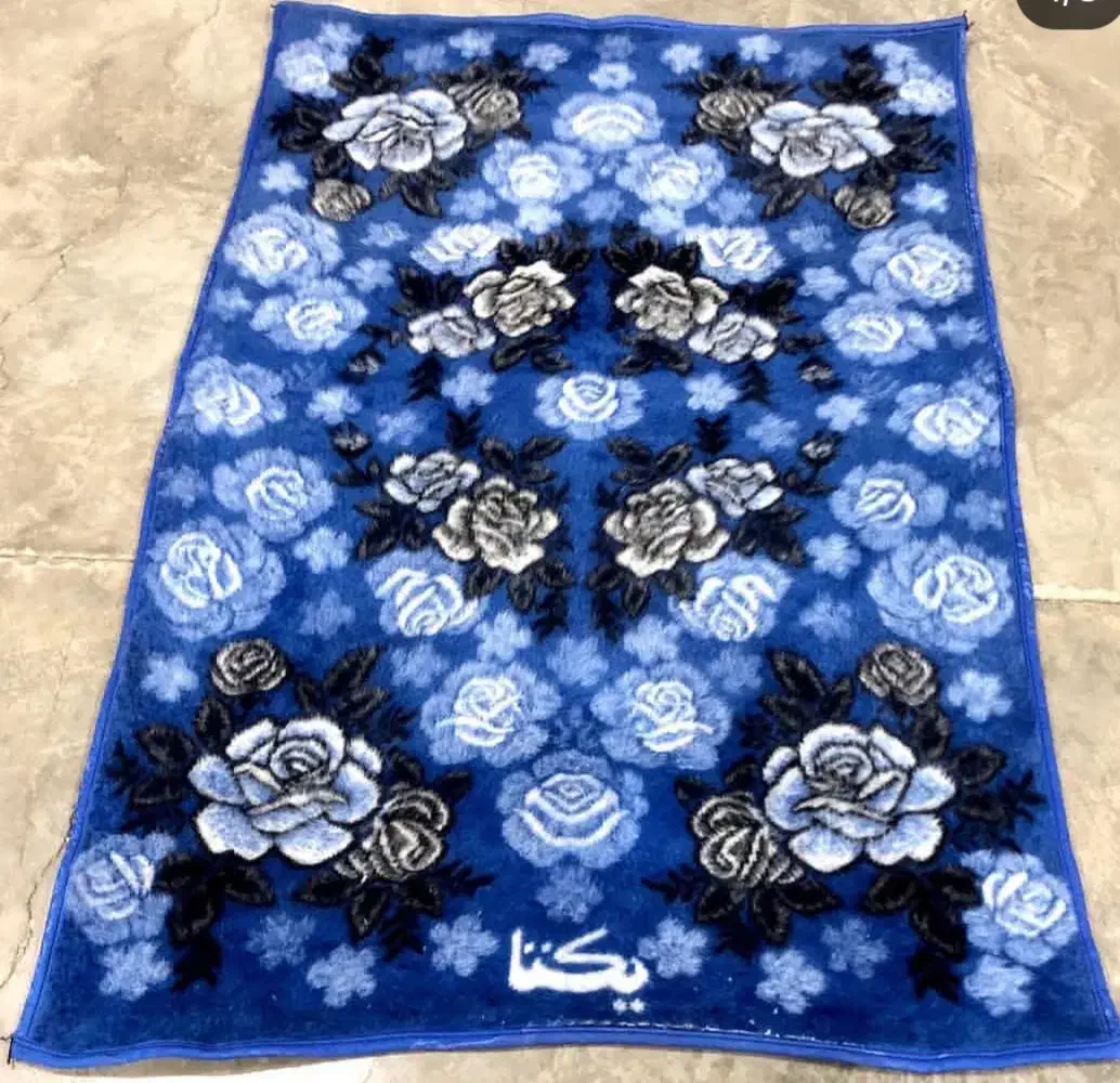 پتو یک نفره|رختخواب، بالش، پتو|گله دار, |دیوار