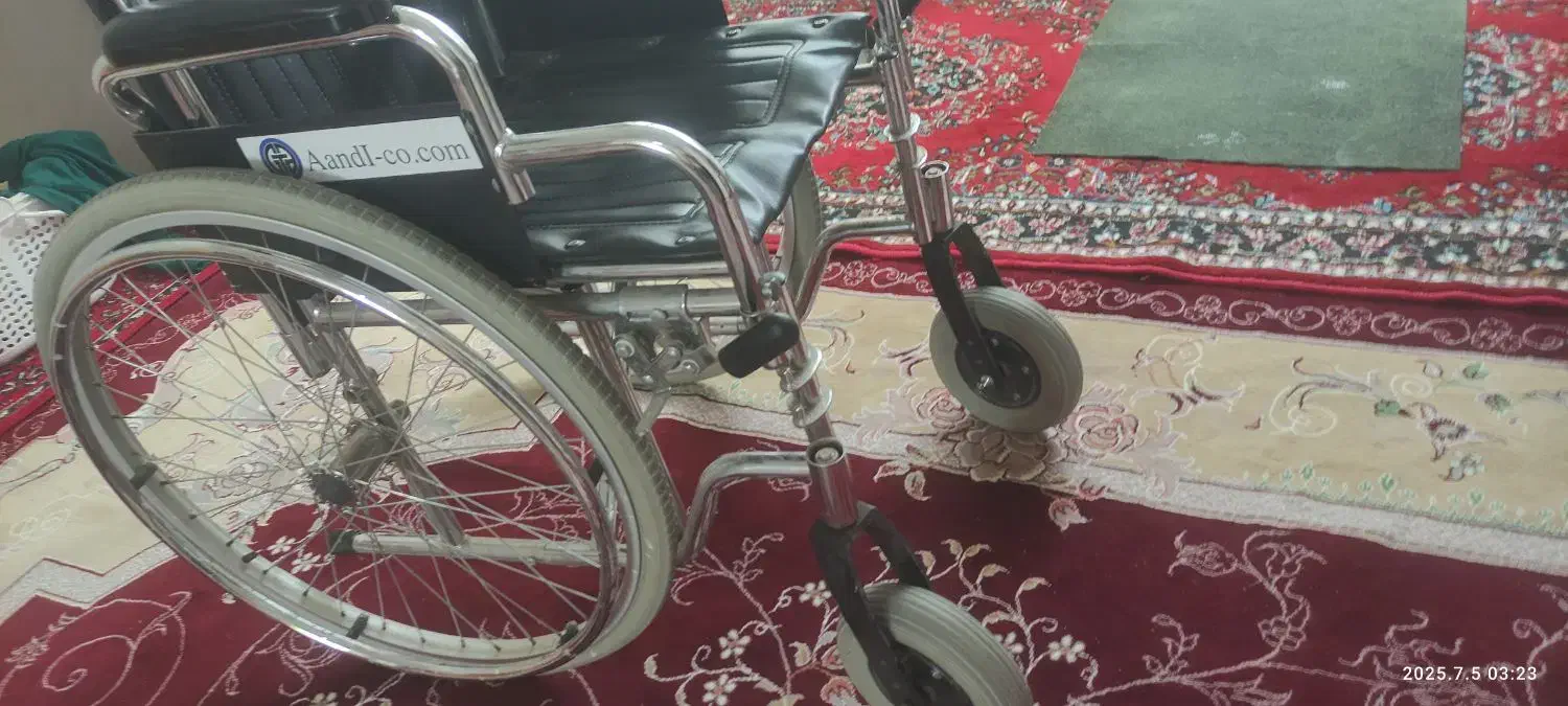 مبل تر و تمیز و قیمت مناسب|مبلمان خانگی و میز عسلی|گنبد کاووس, |دیوار