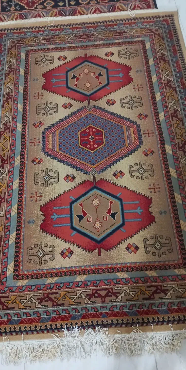 فرش ماشینی ۴ متری در ابعاد 1.25 در2.25|فرش|اراک, |دیوار