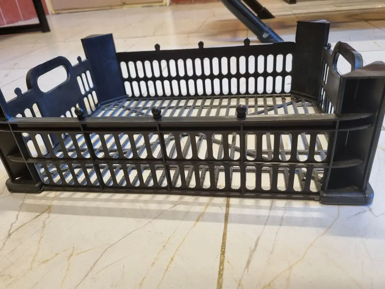 قالب سبد میوه ۶ کیلویی (تزریق پلاستیک)|ماشینآلات صنعتی|نمین, |دیوار