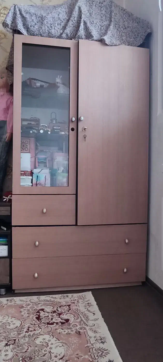 بخاری ،کمد بچه ،ساعت برنز ،میز تحریر تاشو ، میز|میز تحریر و کامپیوتر|زنجان, |دیوار