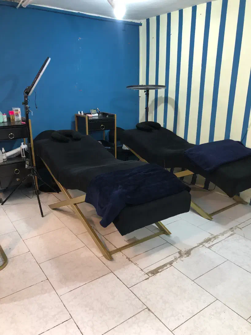 اجاره واگذاری لاین فشیال تتو میکاپ مژه فر سالن زیب|اجارهٔ دفتر کار، اتاق اداری، مطب|مشهد, نیروی هوایی|دیوار