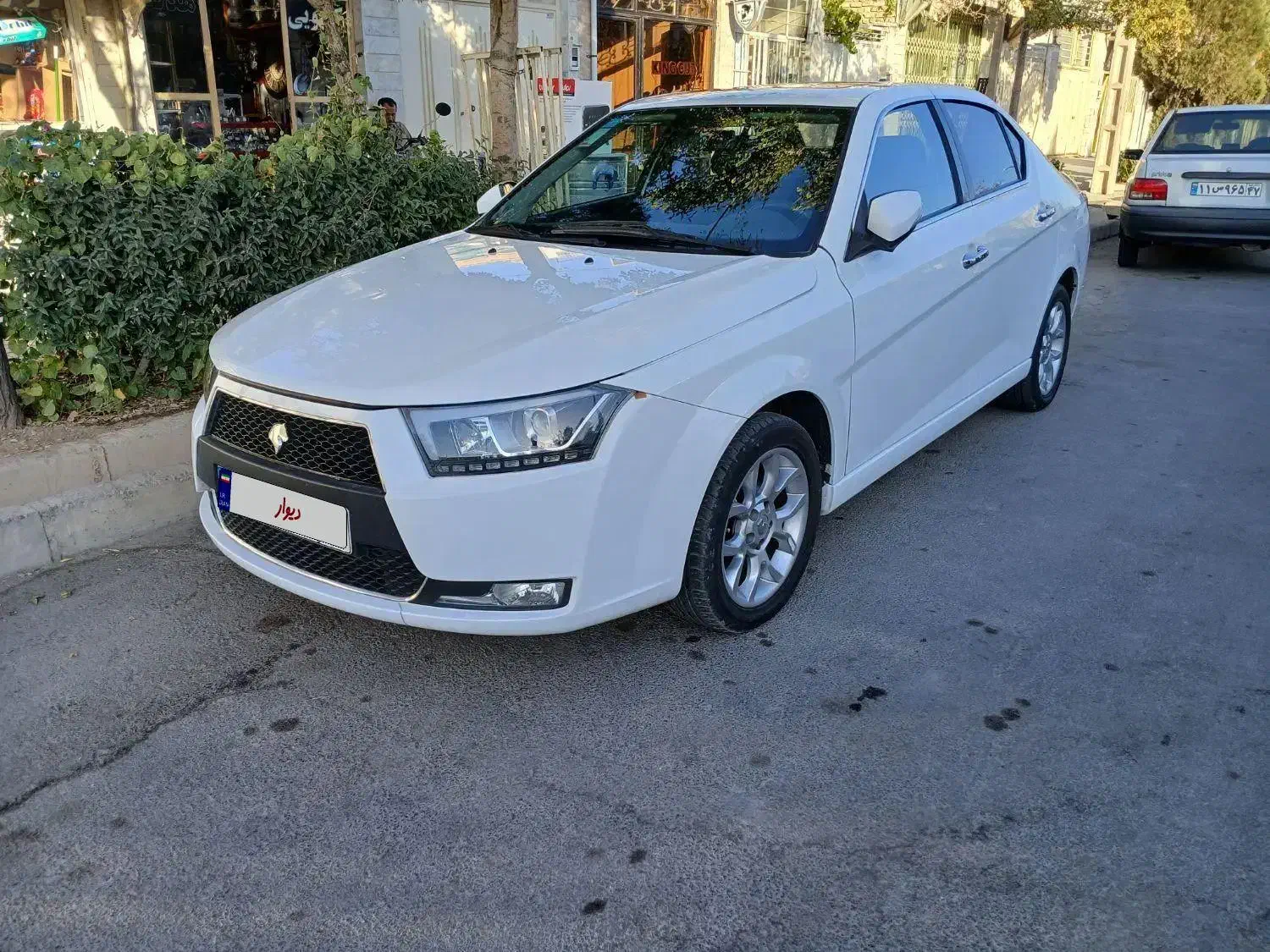 دنا پلاس توربو ۶ دنده (esp)|خودرو سواری و وانت|اراک, |دیوار