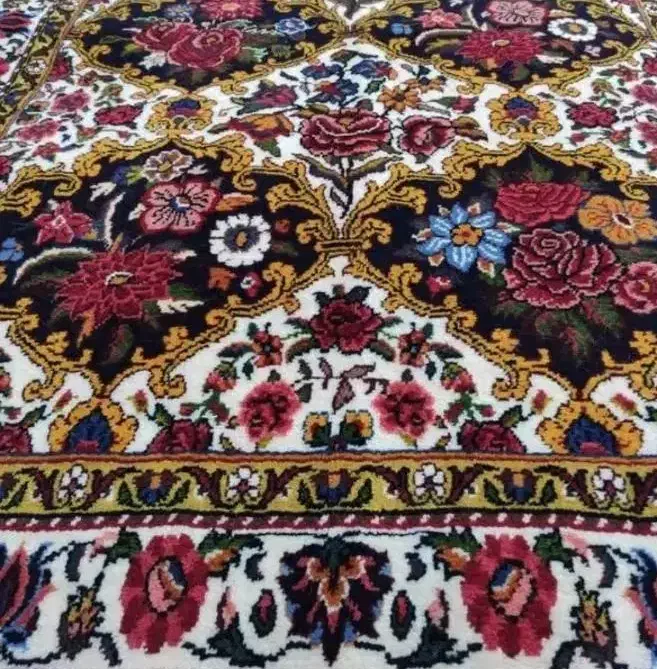 ذرع و نیم|فرش|ملایر, |دیوار