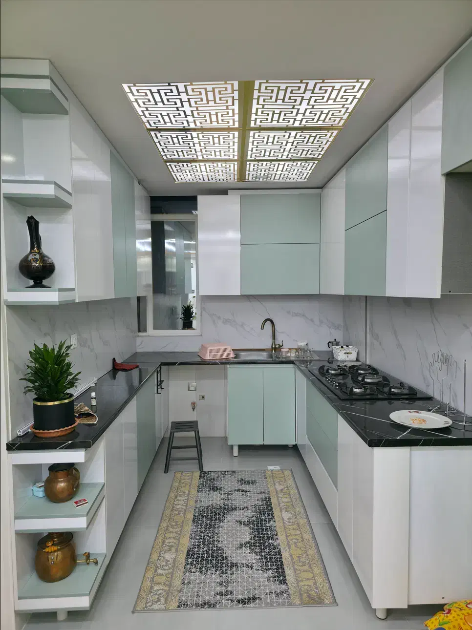 نصب پارکت لیمنت کفپوش قرنیز دیوارپوش ماربل ترمووال|خدمات پیشه و مهارت|پرند, فاز ۲|دیوار