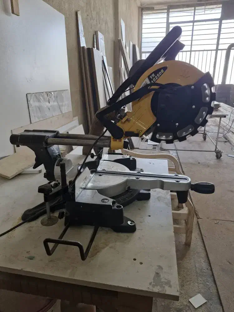 فارسی بر فیمی تیغه ۲۵ گرد بر|ابزارآلات|رشت, حومه رشت|دیوار