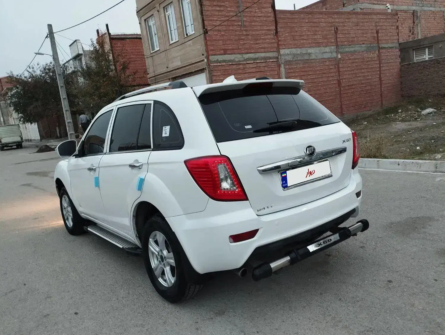 لیفان X60 مدل ۱۳۹۳ بی رنگ.بی ظربه.خانگی.درحد.|خودرو سواری و وانت|اردبیل, |دیوار