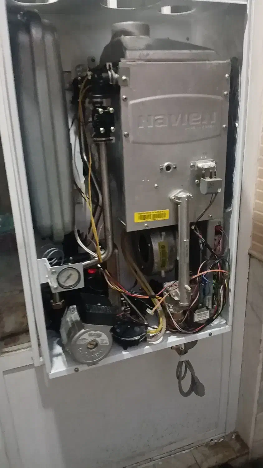 نصب.تعمیر تخصصی.سرویس پکیج آب گرمکن|خدمات پیشه و مهارت|کاشان, فاز ۲ ناجی آباد|دیوار