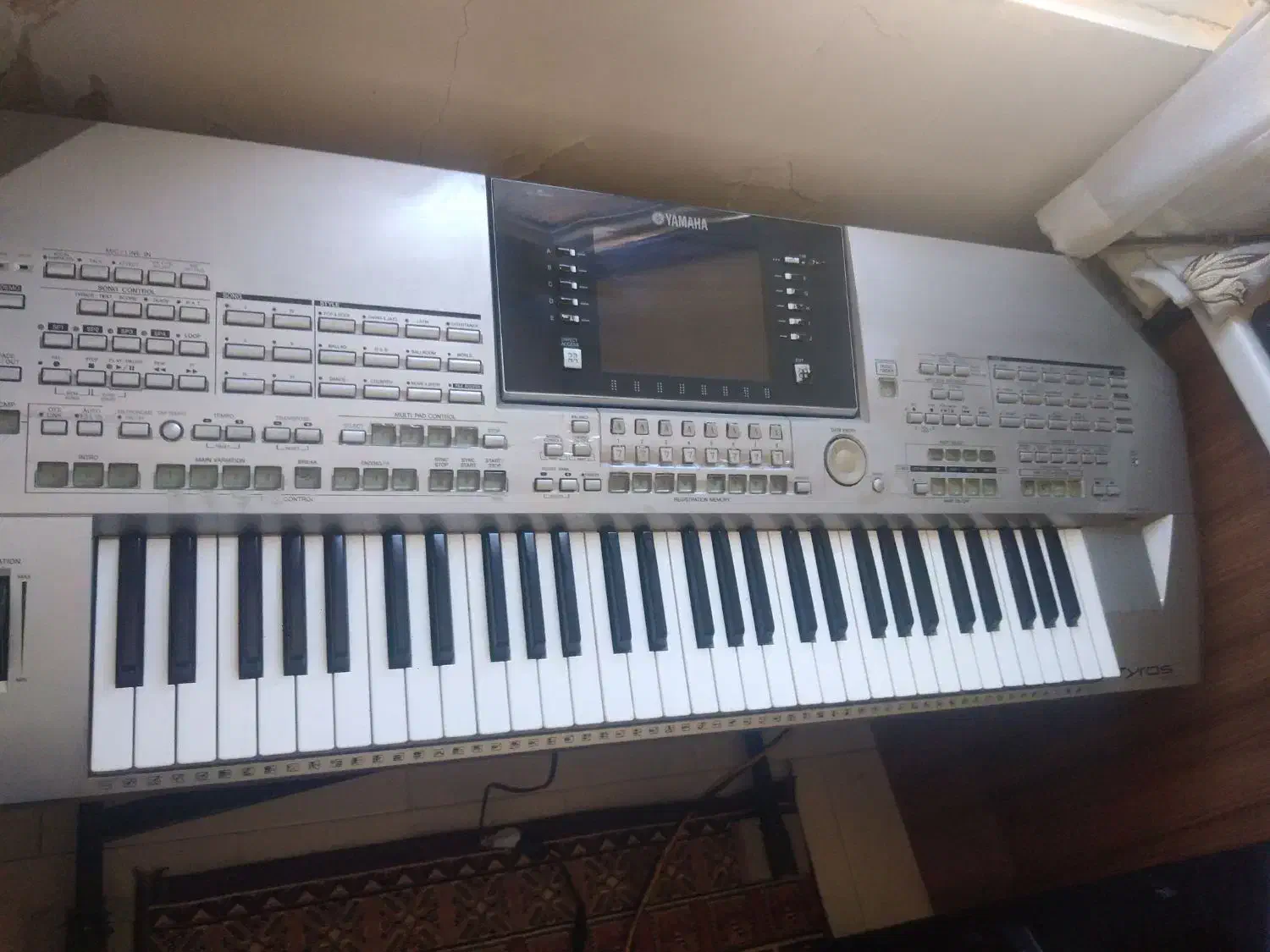 ارگ یاماها تایروس 2|پیانو، کیبورد، آکاردئون|اندیشه, شهرک صدف|دیوار