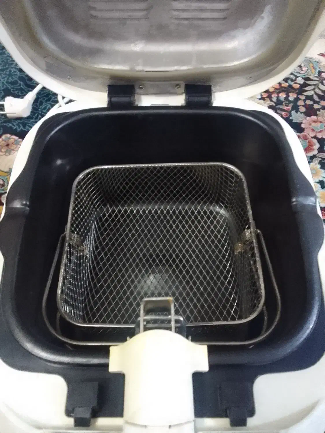 سرخکن سالم|سایر لوازم برقی|قم, قلعه کامکار|دیوار