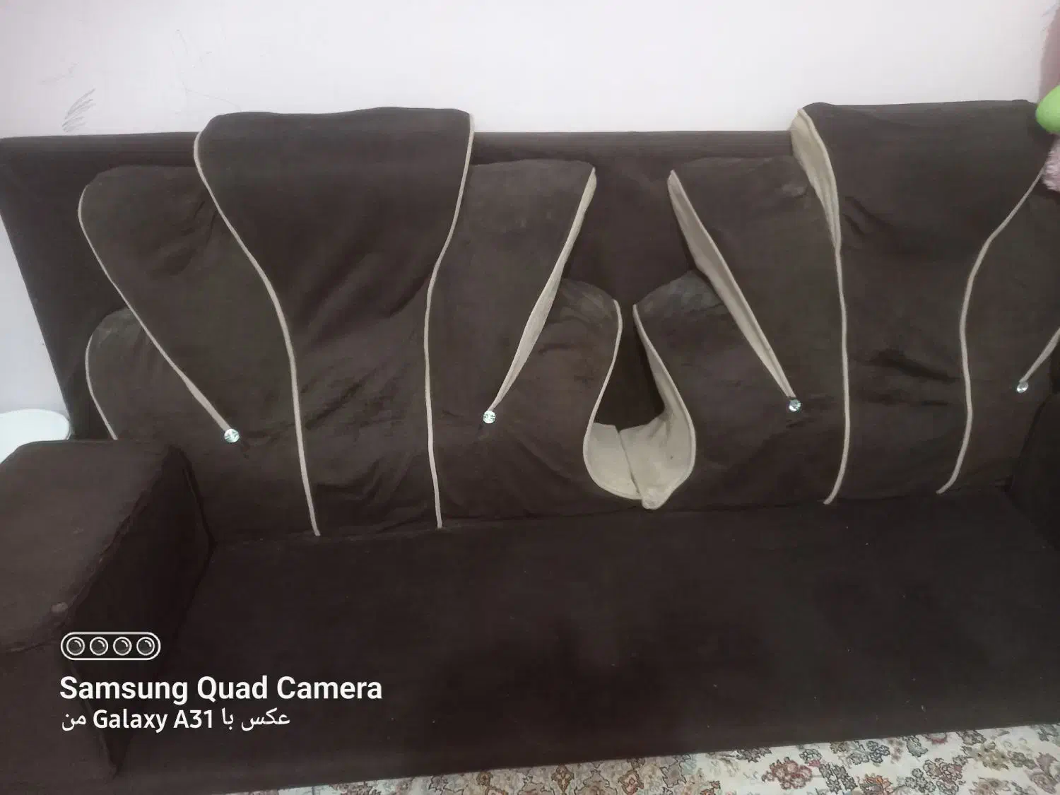 دو. عدد کناری هر عدد یک ملیون و پانصد|پشتی|کارون, |دیوار