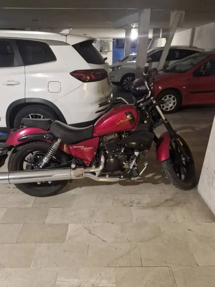 موتور 250سی سی اکویلا هیوسانگ|موتورسیکلت|تهران, نارمک جنوبی|دیوار