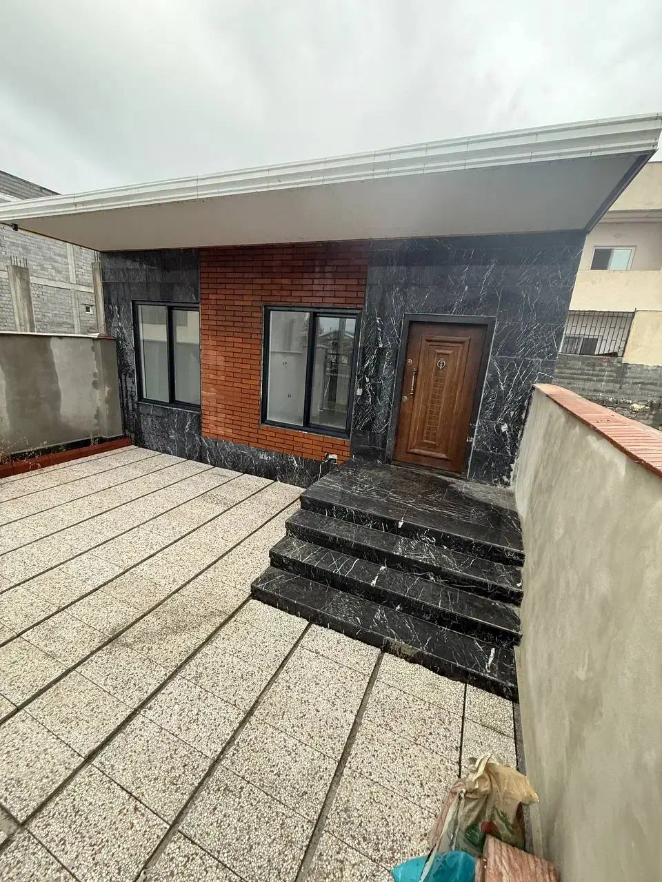 فلت نقلی /جاده خانه دریا /اقساطی|فروش خانه و ویلا|سرخرود, |دیوار