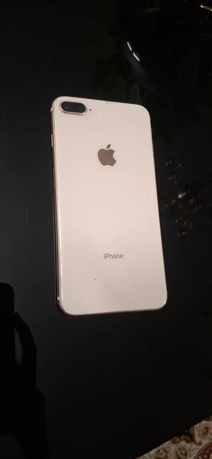 ایفون ۸ پلاس|موبایل|فولادشهر, C4|دیوار