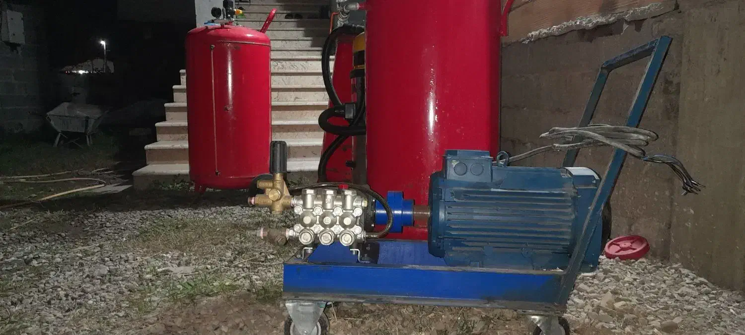 لوازم کارواش*درحدنو*|ماشین‌آلات صنعتی|رشت, یخسازی|دیوار