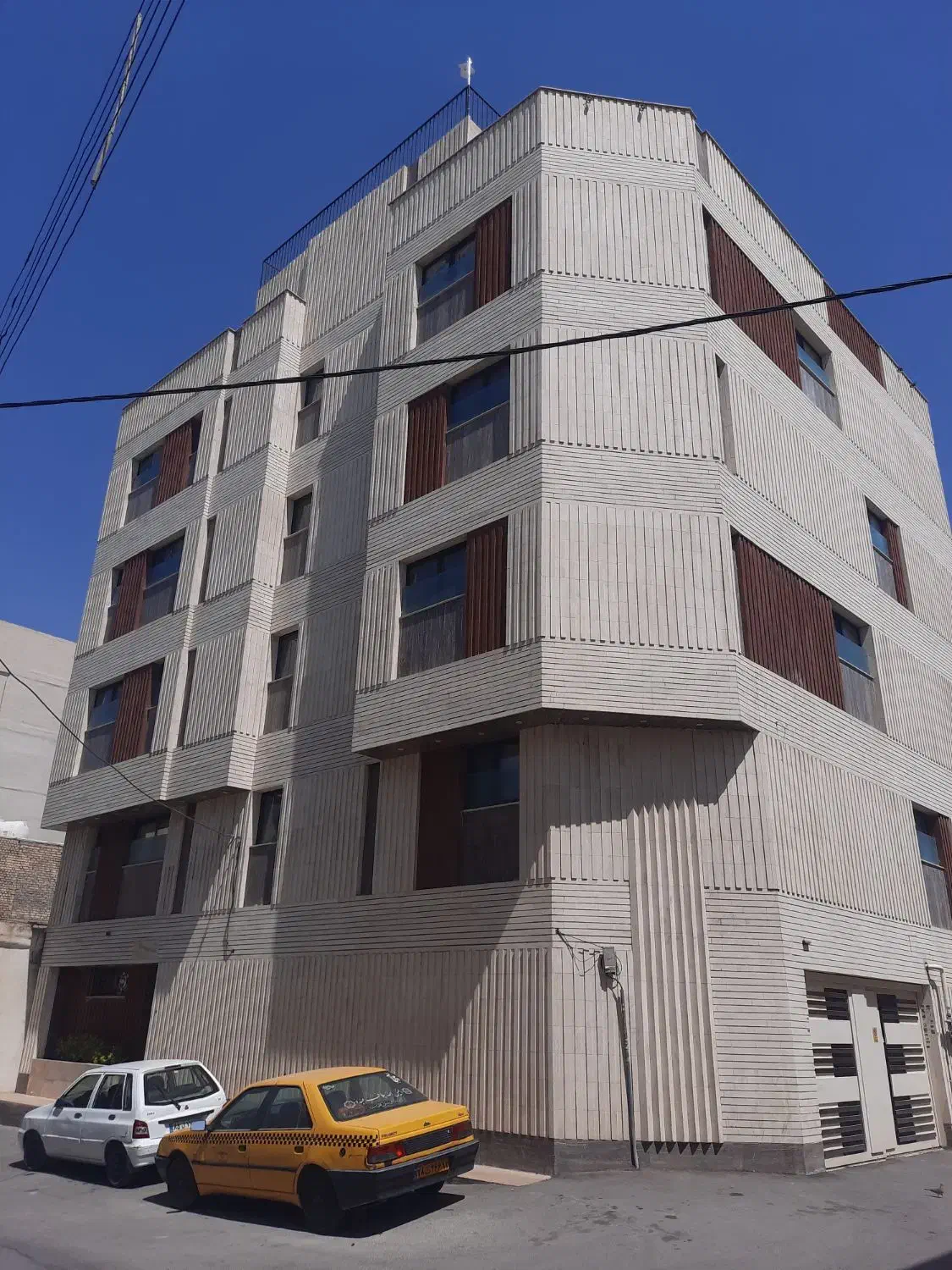 اپارتمان طبقه ی دوم نوساز|فروش آپارتمان|اصفهان, عسگریه|دیوار