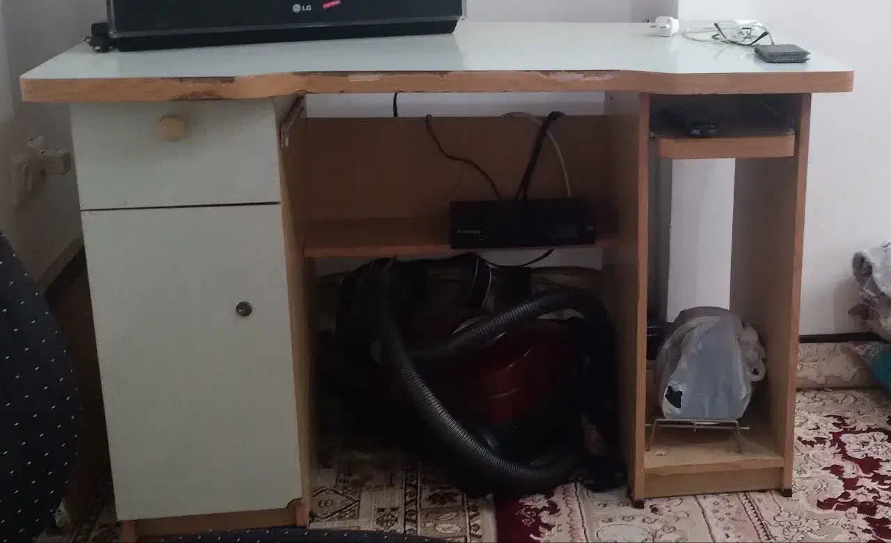 میز کامپیوتر|میز تحریر و کامپیوتر|قم, پردیسان|دیوار