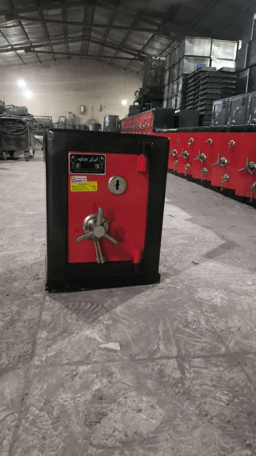 گاوصندوق مارک اصلی 100kr|ابزارآلات|بافق, |دیوار