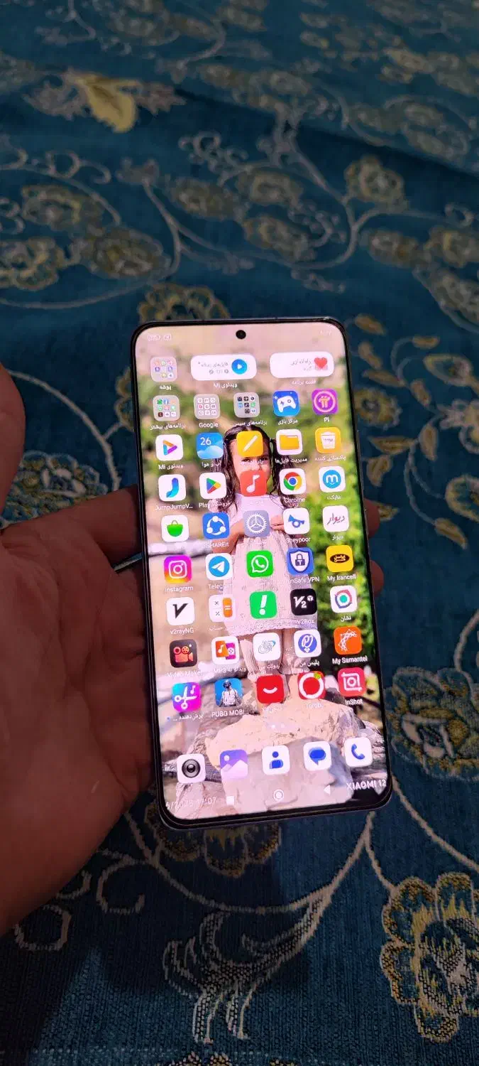 mi12proپرچم داره شیاومی|موبایل|ربط, |دیوار