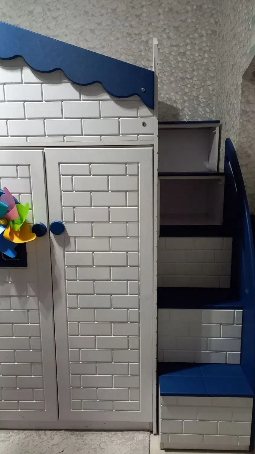 فروش تخت خواب و کمد جادار کودک|تخت و صندلی بچه|پاکدشت, پاکدشت (مامازند)|دیوار