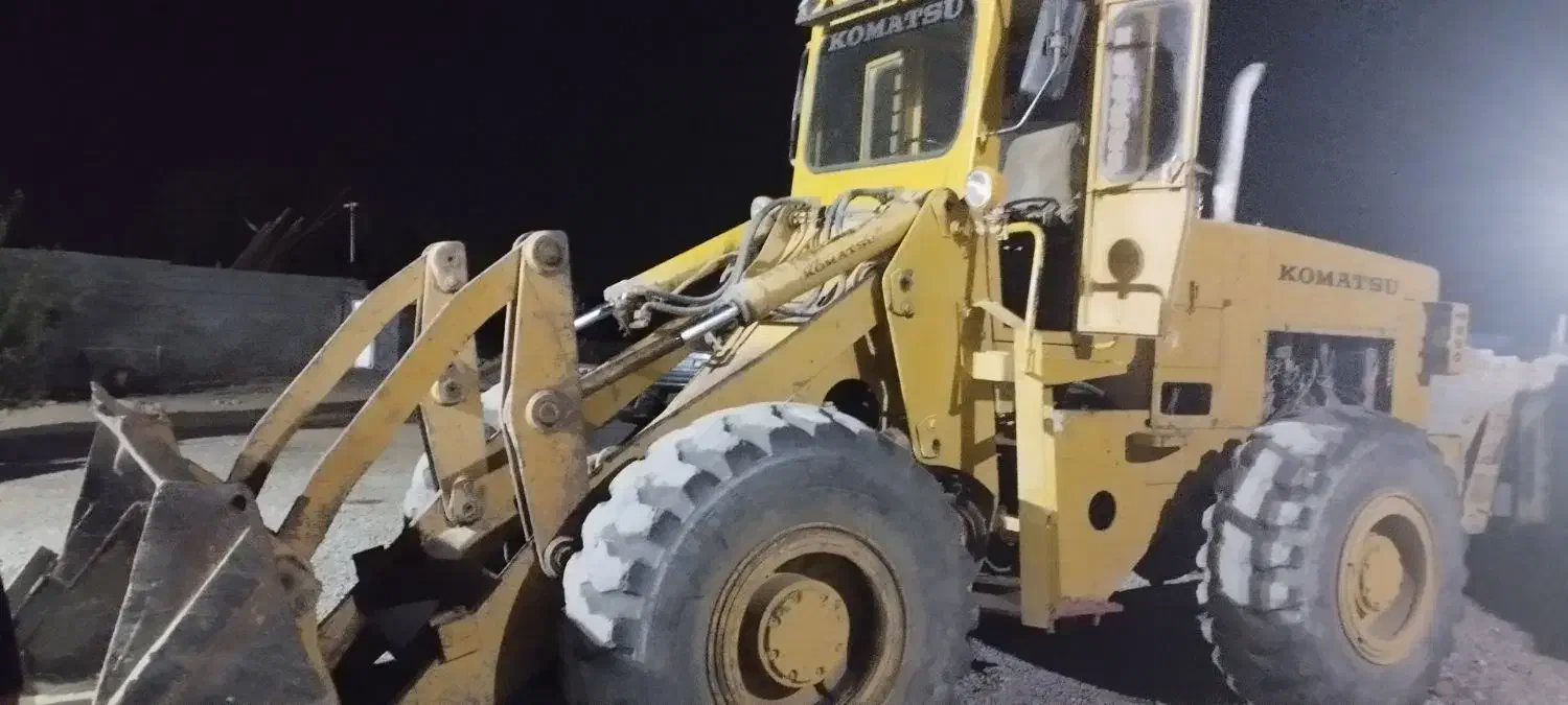 نیازمند راننده لودر|استخدام حمل و نقل|تیکمه داش, |دیوار