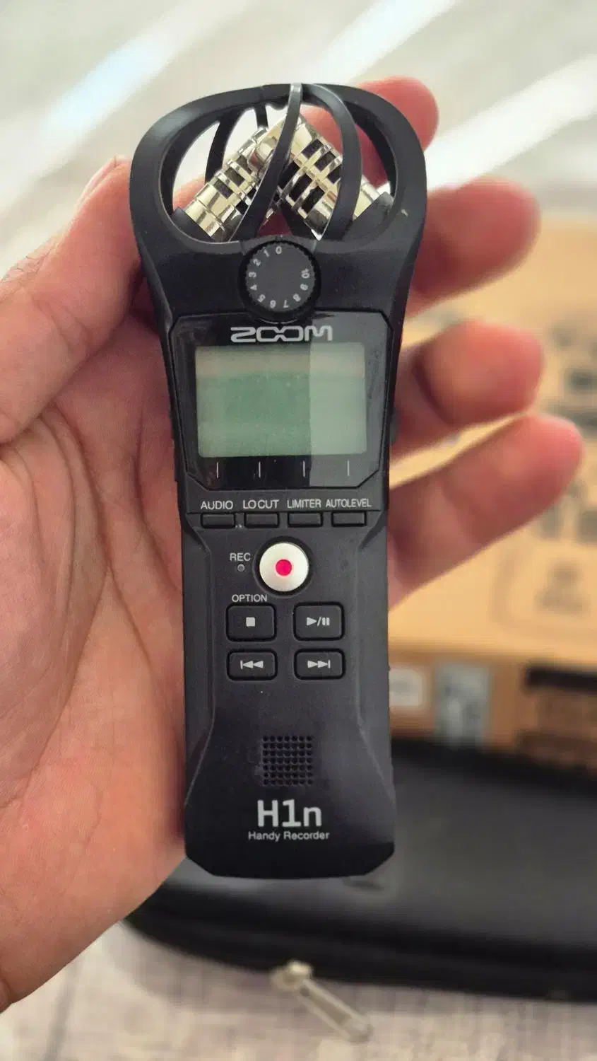 ضبط صدا ZOOMh1n|صوتی و تصویری|دزفول, |دیوار
